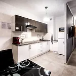 Oder Apartments- Private Parking Szczecin