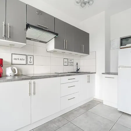 Oder Apartments- Private Parking Szczecin