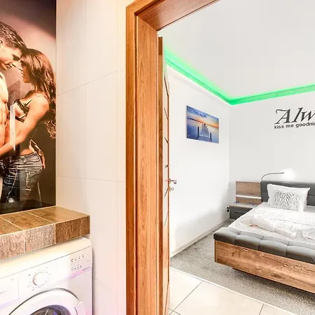 Oder Apartments- Private Parking Szczecin