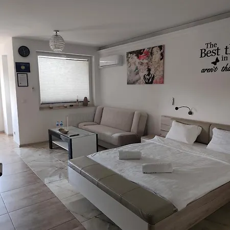 Oder Apartments- Private Parking Apartamento