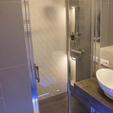 Oder Apartments- Private Parking Apartmán