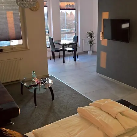 Oder Apartments- Private Parking Apartamento *