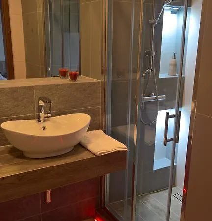 Oder Apartments- Private Parking Appartement