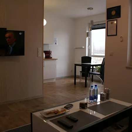 Oder Apartments- Private Parking * 슈체친