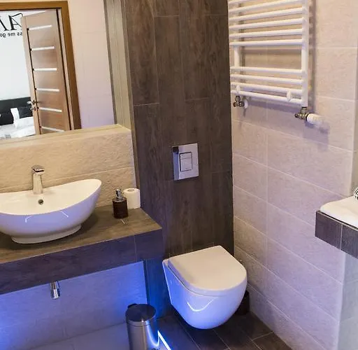 Oder Apartments- Private Parking Apartamento